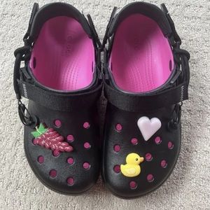Post Malone II Black and pink crocs Size 7 men and 9 women. NWT NWB